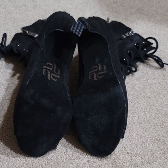 Burju Dance Heels - Picture 6 of 7